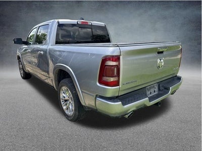 2022 RAM 1500 Laramie Crew Cab 4x4 5'7' Box