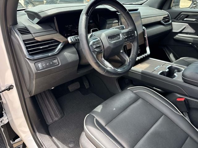 2025 GMC Acadia AWD Denali