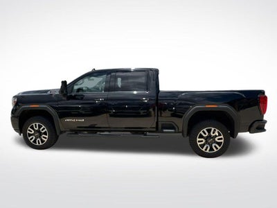 2022 GMC Sierra 2500HD 4WD Crew Cab Standard Bed AT4