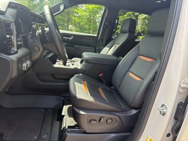 2026 GMC Sierra 1500 Crew Cab, Short Bed, AT4, 4WD