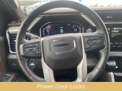 2023 GMC Sierra 1500 4WD Crew Cab Short Box Denali