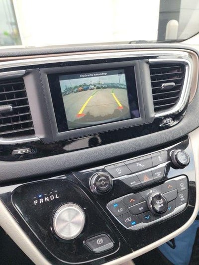 2018 Chrysler Pacifica LX