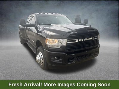 2020 RAM 3500 Big Horn Crew Cab 4x4 8' Box