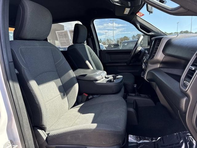 2021 RAM 2500 Tradesman Crew Cab 4x4 6'4' Box