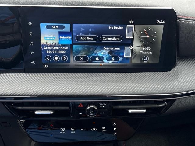 2025 Nissan Kicks SR FWD