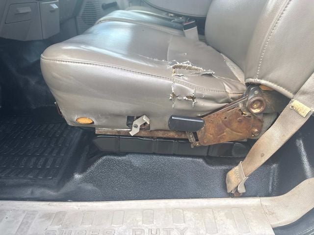 2008 Ford F-250SD XL Service Body