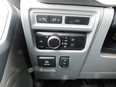 2023 Ford F-150 Lightning XLT