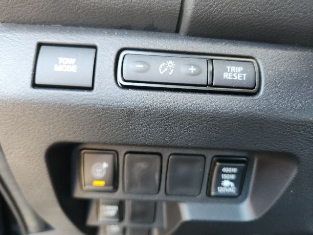 2025 Nissan Frontier PRO-X