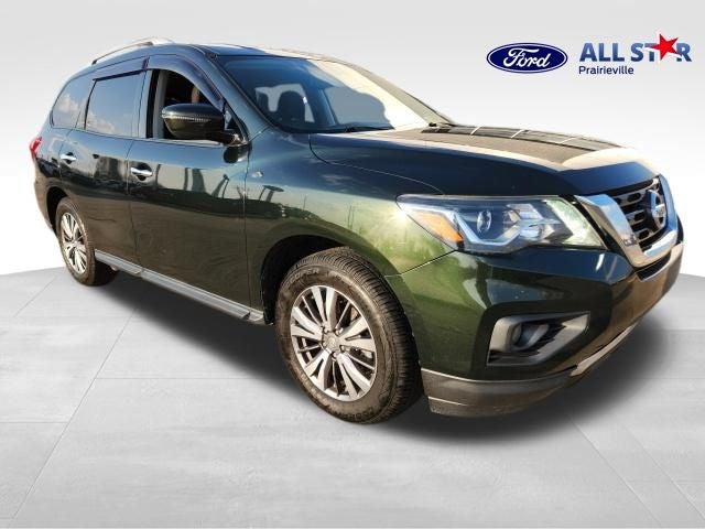 2020 Nissan Pathfinder SV