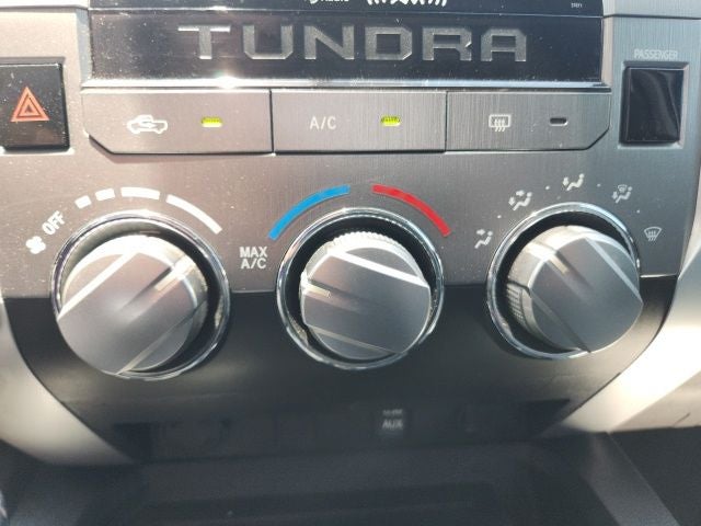 2015 Toyota Tundra SR5