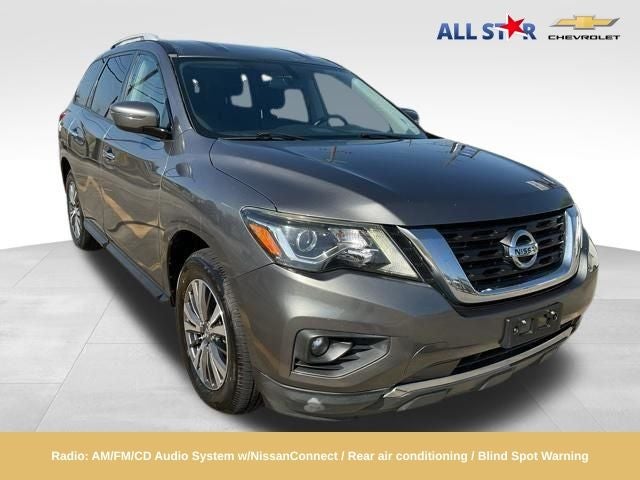 2020 Nissan Pathfinder SV