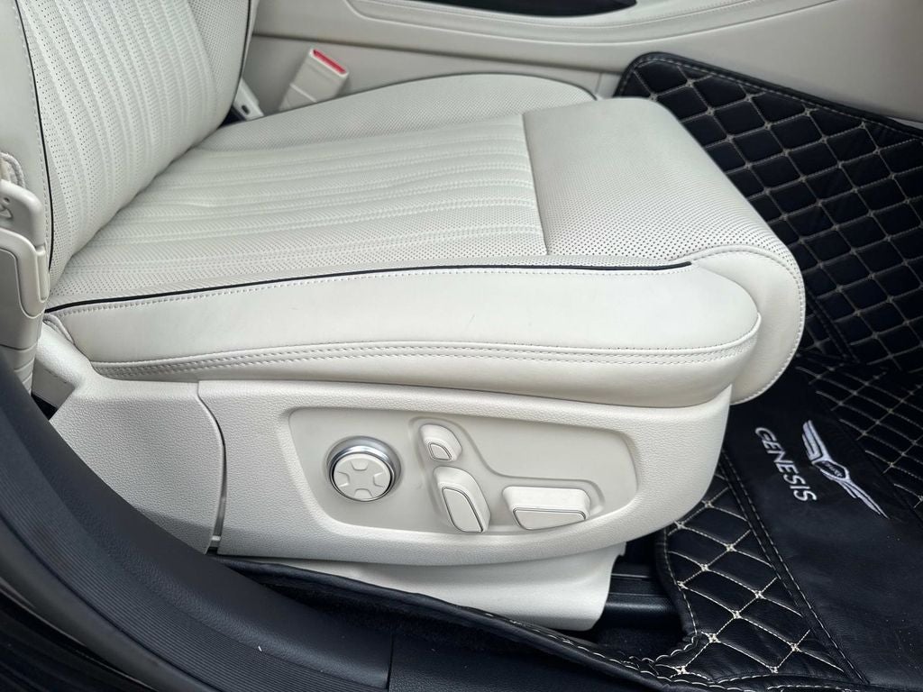 2022 Genesis G90 5.0 Ultimate