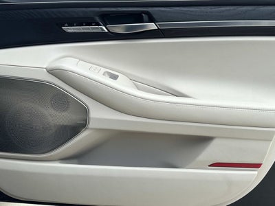 2022 Genesis G90 5.0 Ultimate