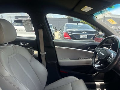 2022 Genesis G70 2.0T