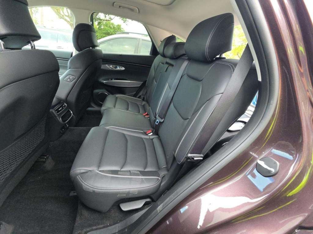 2023 Genesis GV70 2.5T