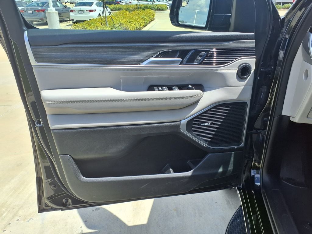 2024 Jeep Wagoneer L Series II