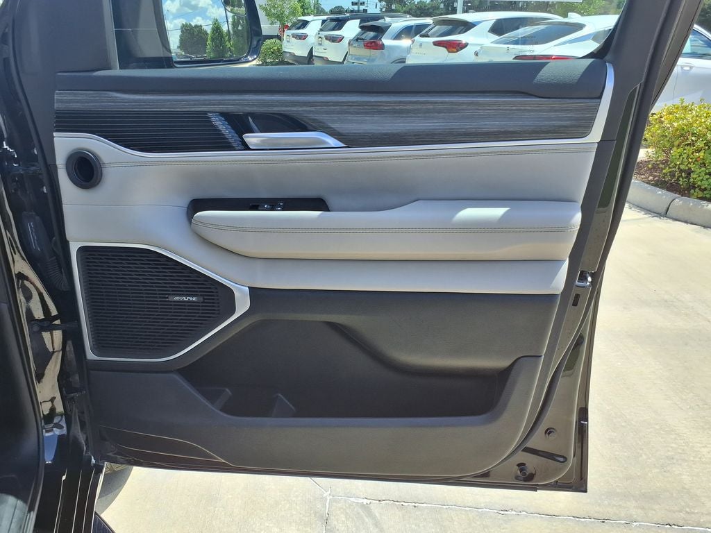 2024 Jeep Wagoneer L Series II
