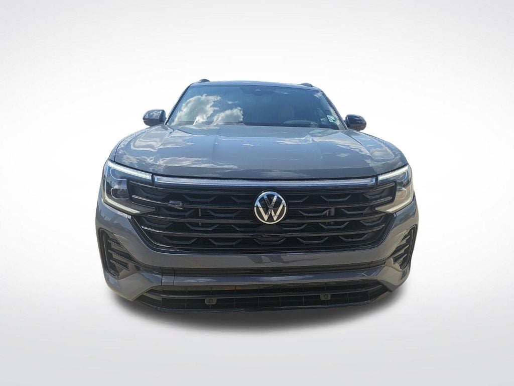 2025 Volkswagen Atlas Cross Sport 2.0T SEL R-Line Black