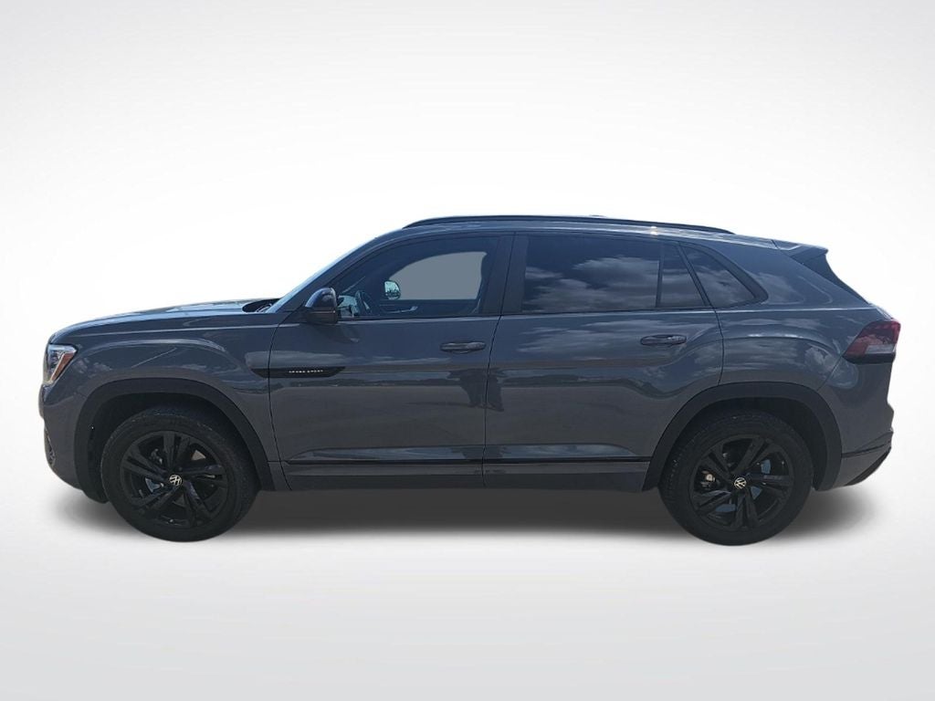 2025 Volkswagen Atlas Cross Sport 2.0T SEL R-Line Black