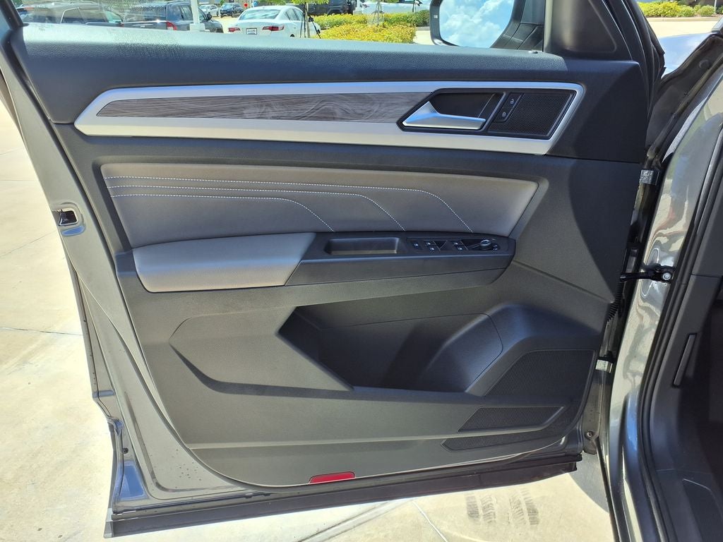 2023 Volkswagen Atlas Cross Sport 2.0T SE