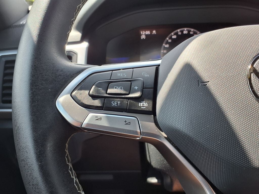 2023 Volkswagen Atlas Cross Sport 2.0T SE