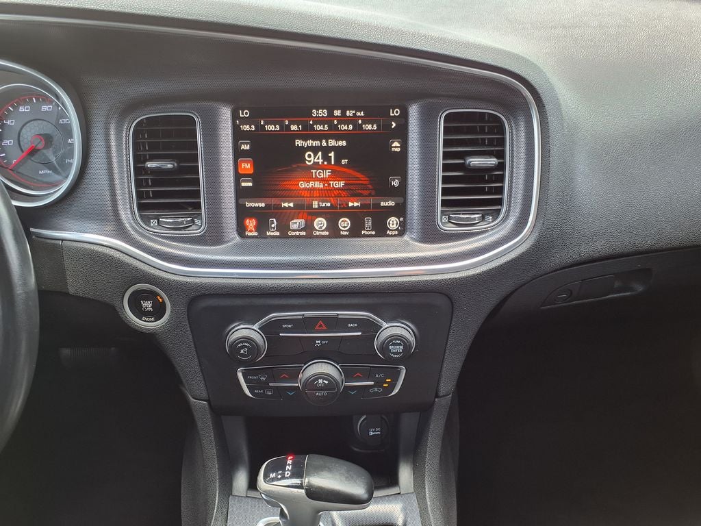 2015 Dodge Charger SXT