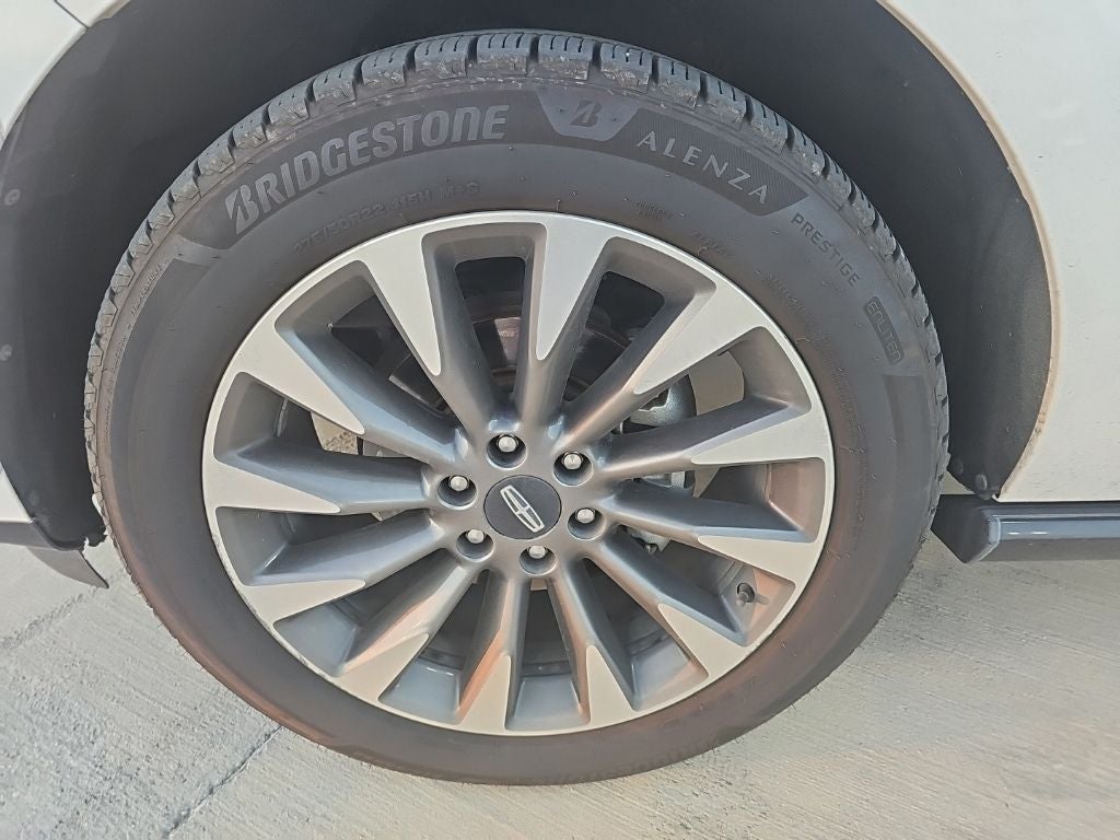 2019 Lincoln Navigator L Select