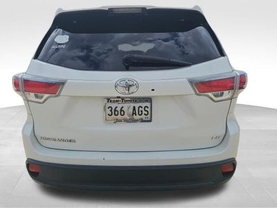 2016 Toyota Highlander LE Plus V6