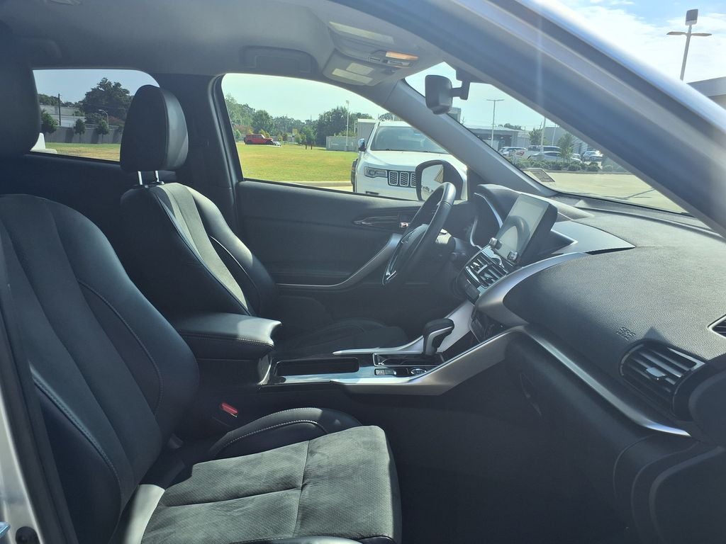 2025 Mitsubishi Eclipse Cross SE