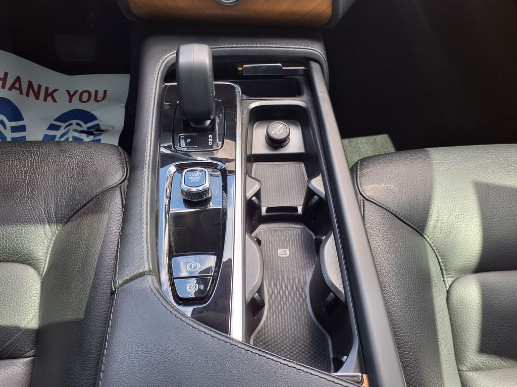 2023 Volvo XC90 B6 Plus 6-Seater