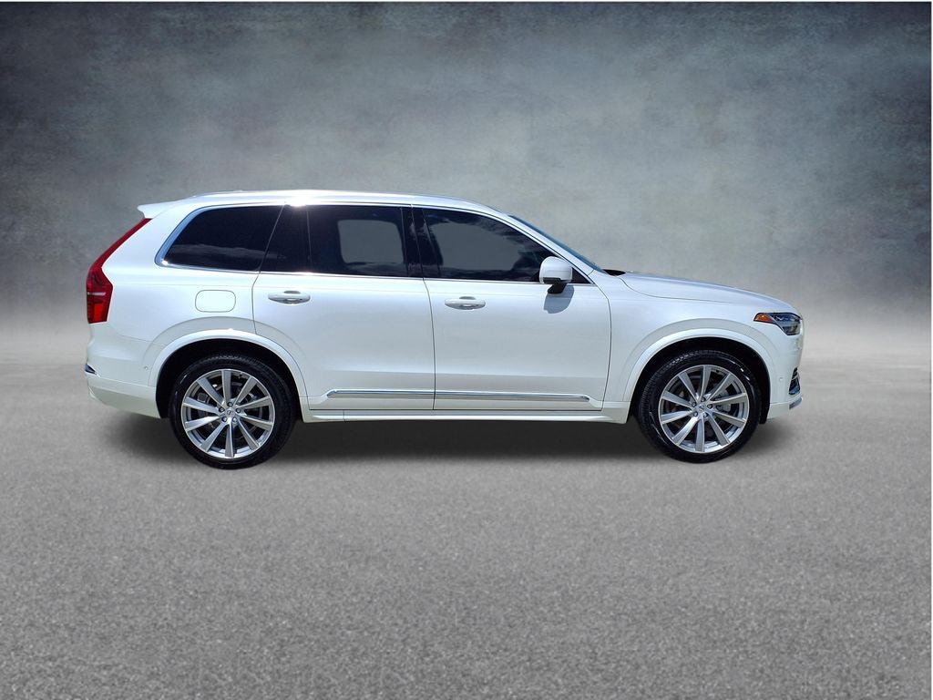 2023 Volvo XC90 B6 Plus 6-Seater