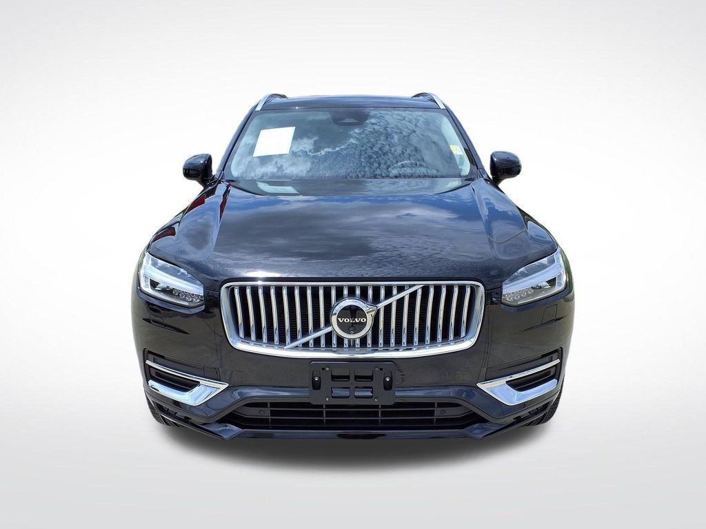 2024 Volvo XC90 B6 Plus Bright Theme 6-Seater