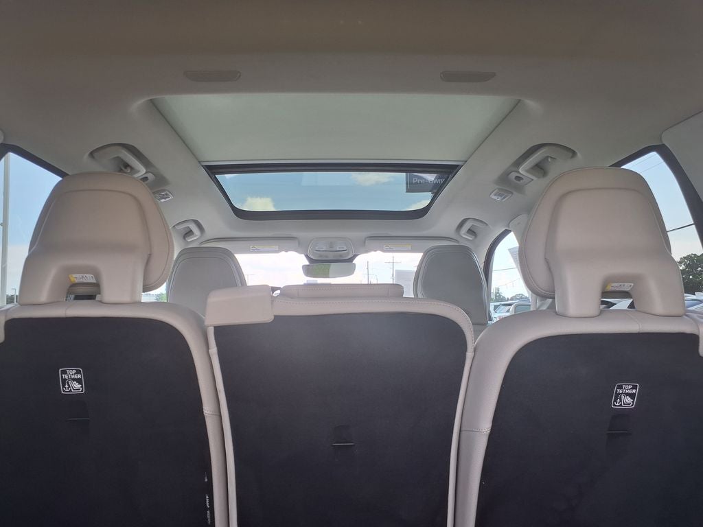 2024 Volvo XC90 B6 Plus Bright Theme