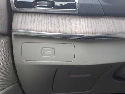 2024 Volvo XC90 B6 Plus Bright Theme