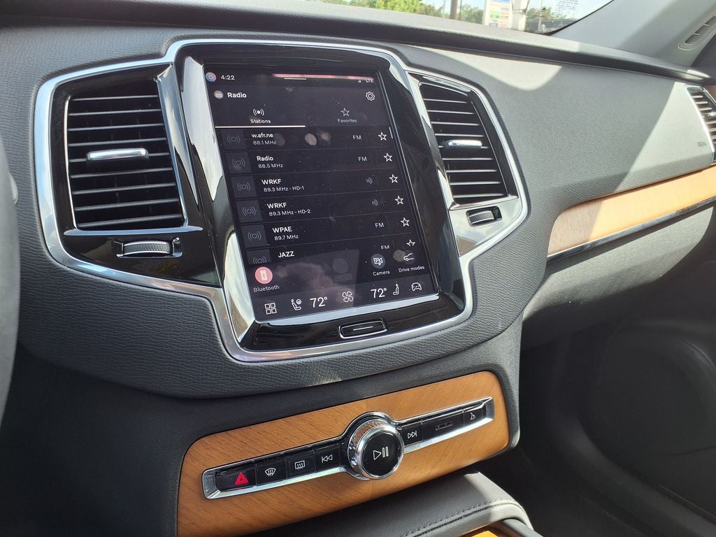 2023 Volvo XC90 B6 Plus 7-Seater