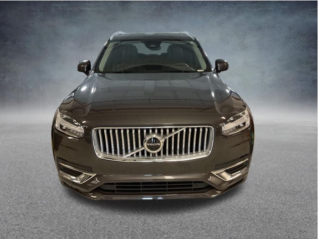 2023 Volvo XC90 B6 Plus 7-Seater