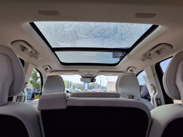 2023 Volvo XC90 B6 Plus 7-Seater
