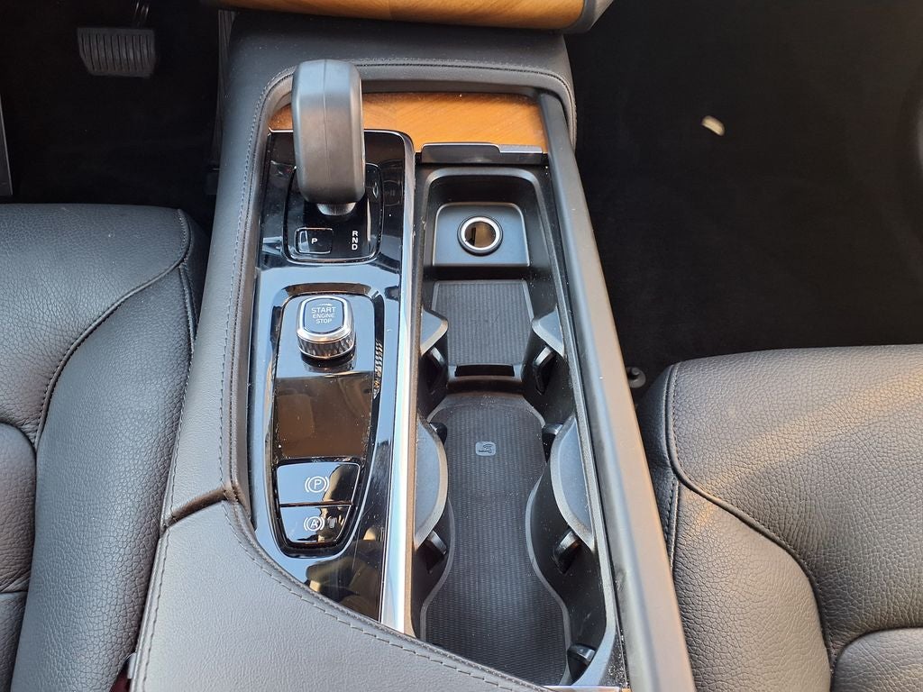 2023 Volvo XC90 B6 Plus 7-Seater