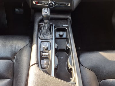 2020 Volvo XC90 T6 Momentum