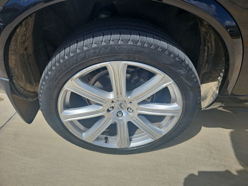 2018 Volvo XC90 T6 Inscription