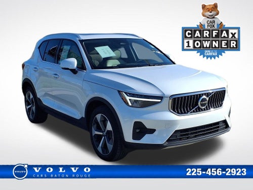 2023 Volvo XC40 B4 Plus Bright Theme
