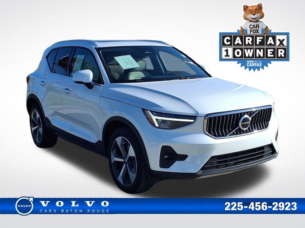 2023 Volvo XC40 B4 Plus Bright Theme