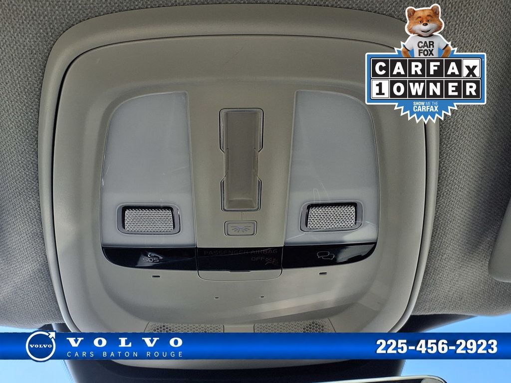 2023 Volvo XC40 B4 Plus Bright Theme
