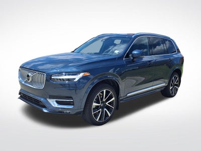 2024 Volvo XC90 B5 Plus
