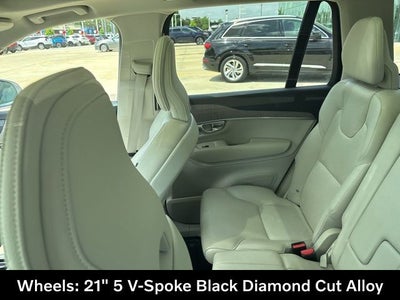 2023 Volvo XC90 B5 Plus