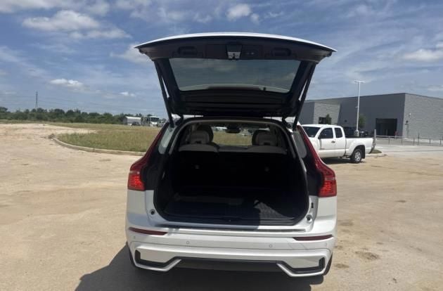 2024 Volvo XC60 B5 Core