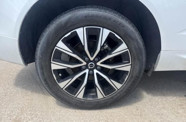 2024 Volvo XC60 B5 Core