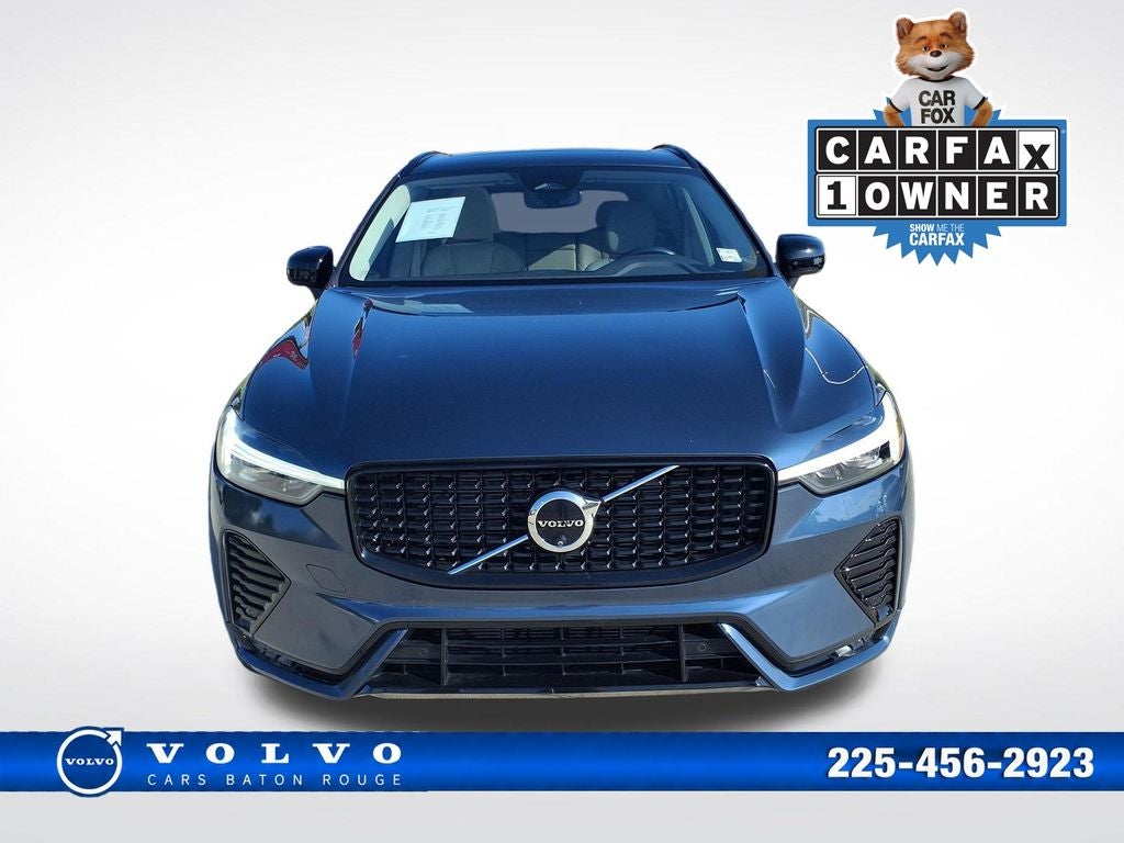 2024 Volvo XC60 B5 Plus Dark Theme