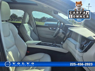 2024 Volvo XC60 B5 Plus Dark Theme