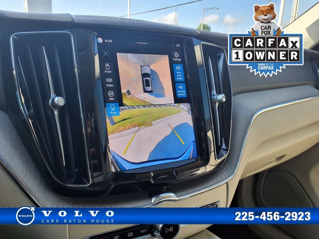 2024 Volvo XC60 B5 Plus Dark Theme